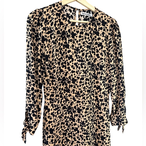 Reformation Port dress in leopard print - Picture 8 of 13